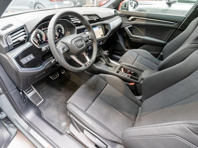 Audi Q3 35 TFSI S-Line S-Tronic
