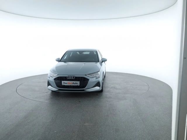 Audi A3 30 TFSI Sedan