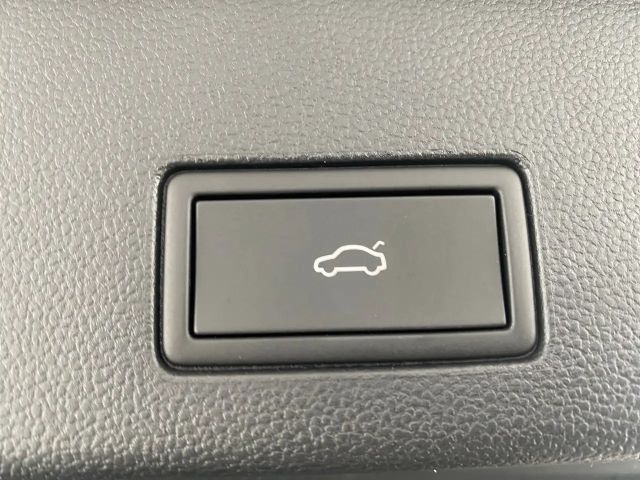 Volkswagen Golf Business DSG Variant