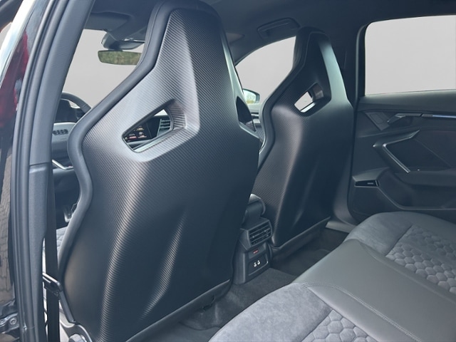 Audi RS3 Quattro S-Tronic Sedan