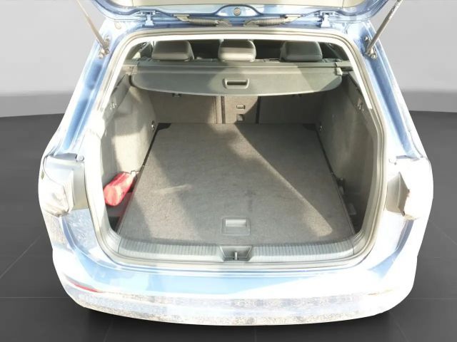 Volkswagen Golf 2.0 TDI DSG IQ.Drive Variant