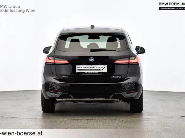 BMW 225 Active Tourer xDrive