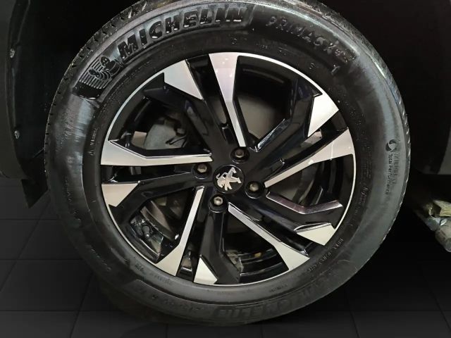 Peugeot E-2008 Allure Pack GT-Line