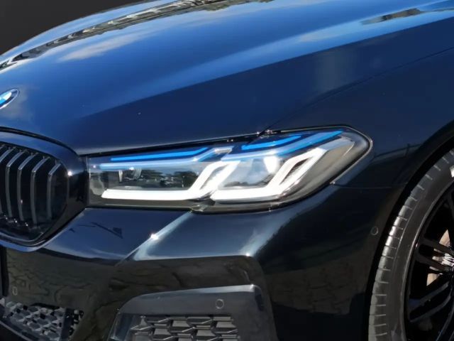 BMW 530 530i M-Sport Touring xDrive