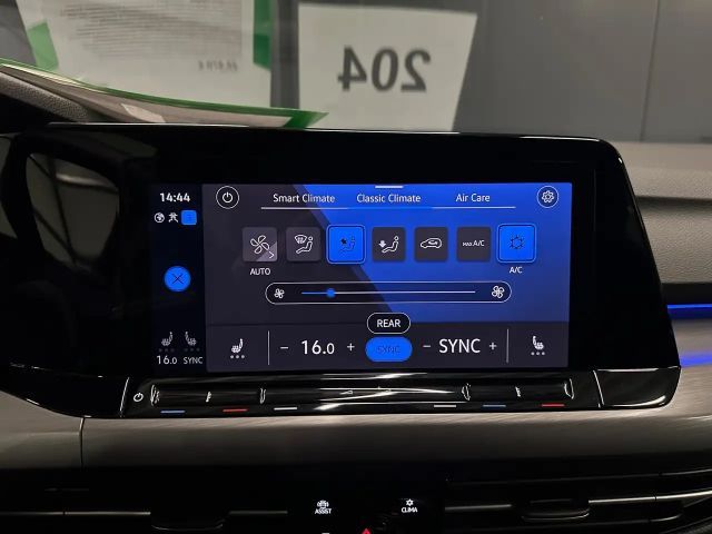 Volkswagen Golf 2.0 TDI DSG Style