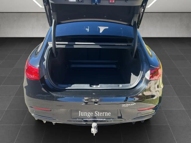 Mercedes-Benz EQE 350 Sedan