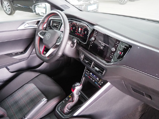 Volkswagen Polo 2.0 TSI DSG GTI IQ.Drive