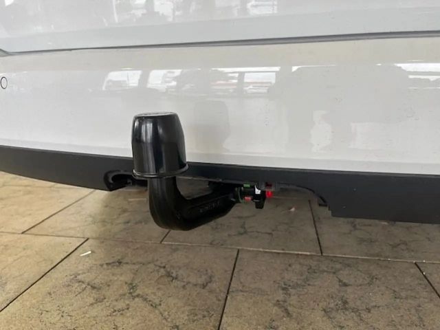 Opel Astra Business Elegance Sports Tourer