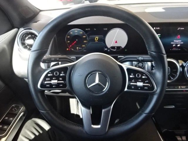 Mercedes-Benz GLB 200 Progressive