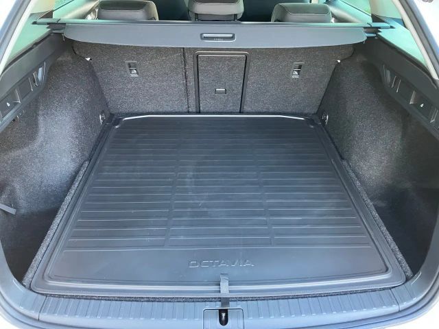 Skoda Octavia 2.0 TDI Combi Style Style