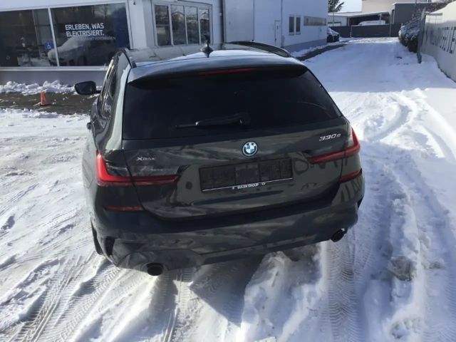 BMW 330 330d 330e xDrive