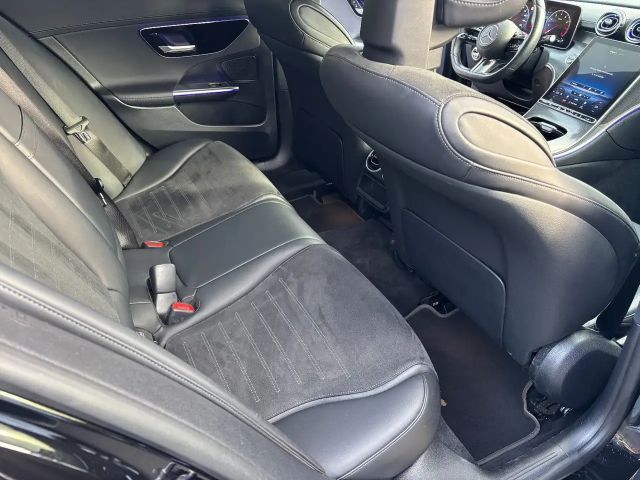 Mercedes-Benz C 180 AMG Line Sedan