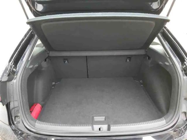 Volkswagen Taigo 1.0 TSI DSG Life