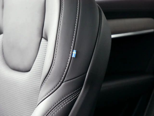 Volvo S90 AWD Dark T8 Ultimate