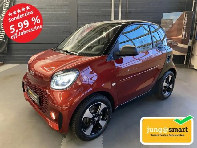 Smart EQ fortwo smart EQ fortwo Exclusive LED Panorama Kamera...