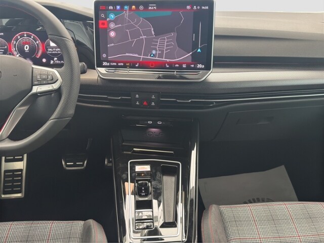 Volkswagen Golf 2.0 TSI Golf VIII