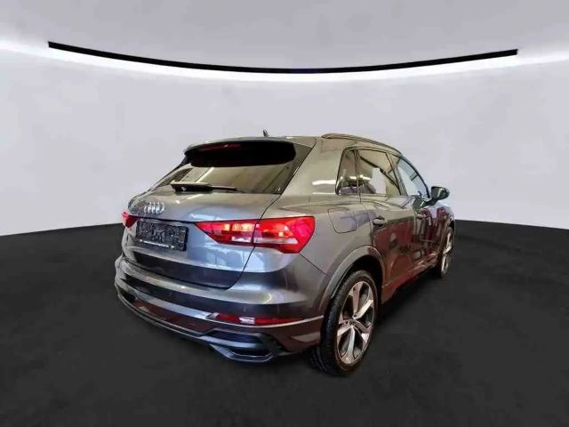 Audi Q3 35 TDI S-Line