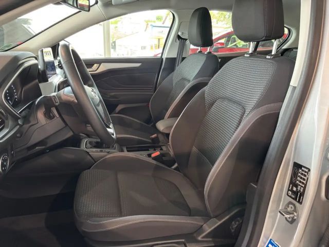 Ford Focus Cool & Connect Limited