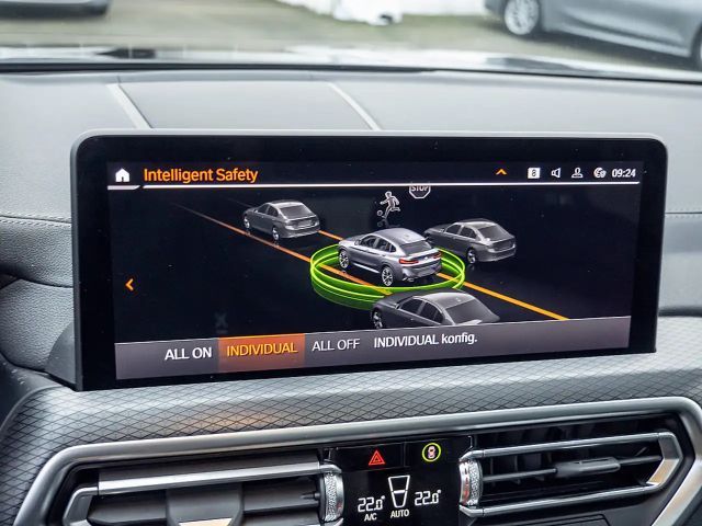 BMW X4 40i LASER+STANDHZG+AHK+PANO SITZBELÜFTUNG