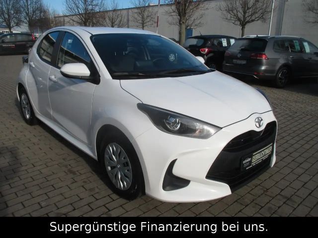 Toyota Yaris Comfort Hatchback