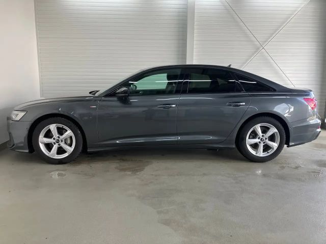 Audi A6 40 TDI S-Line Sedan