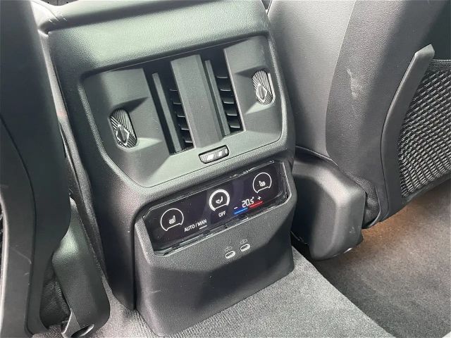 BMW X3 50  Sportpaket HK HiFi DAB LED RFK