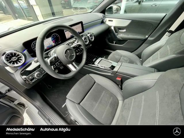 Mercedes-Benz CLA 200 Coupé