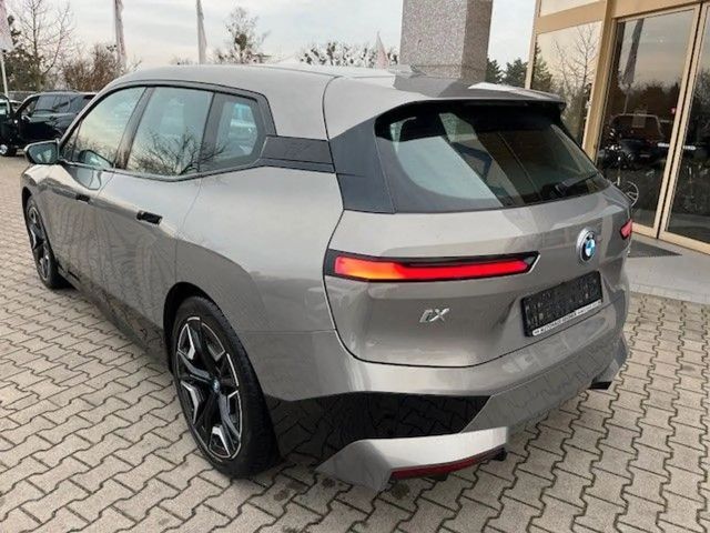 BMW iX xDrive xDrive40
