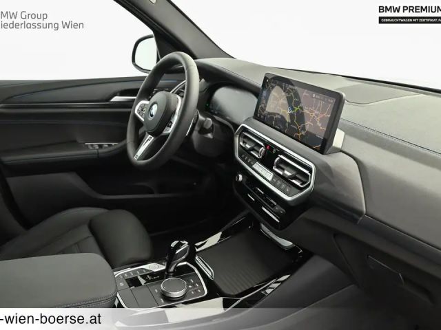 BMW X3 xDrive30e