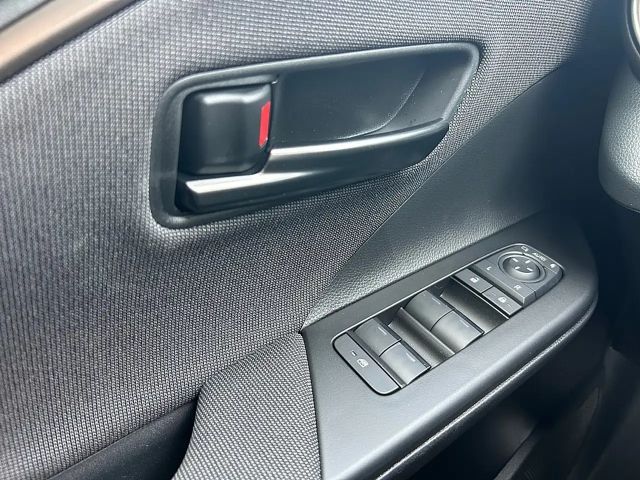 Toyota C-HR Active Plug-in