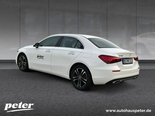 Mercedes-Benz A 180 Progressive