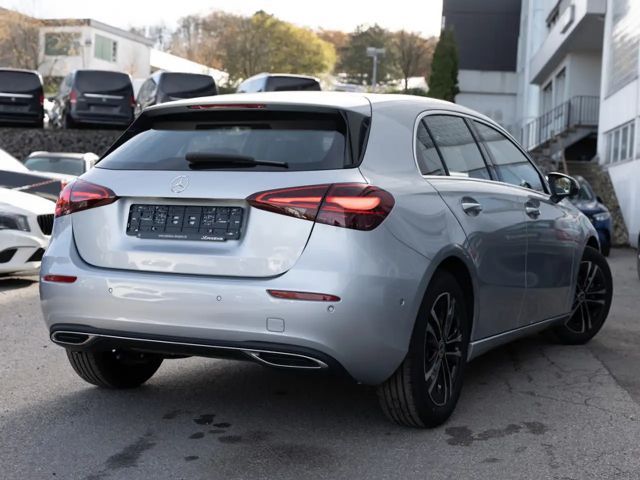 Mercedes-Benz A 180 Progressive