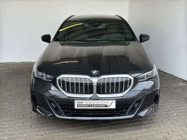 BMW 520 520i M-Sport Touring