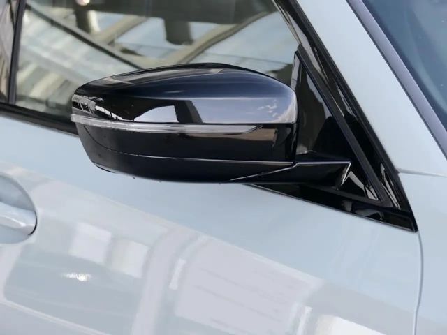 BMW 330 330e M-Sport Touring