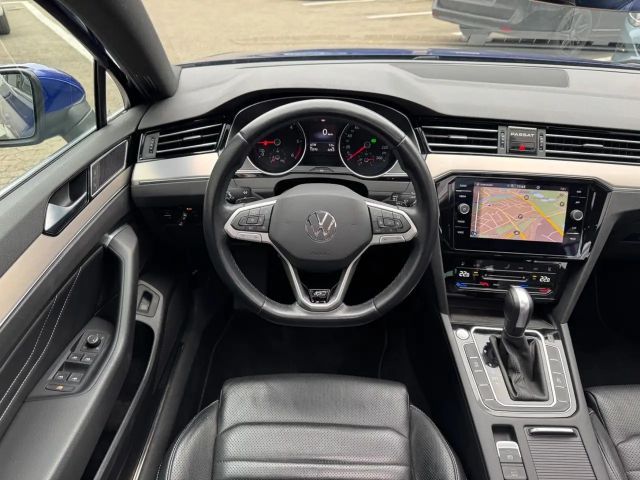Volkswagen Passat 2.0 TDI IQ.Drive R-Line