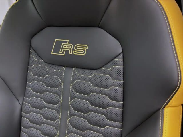 Audi RS Q8 Performance Quattro