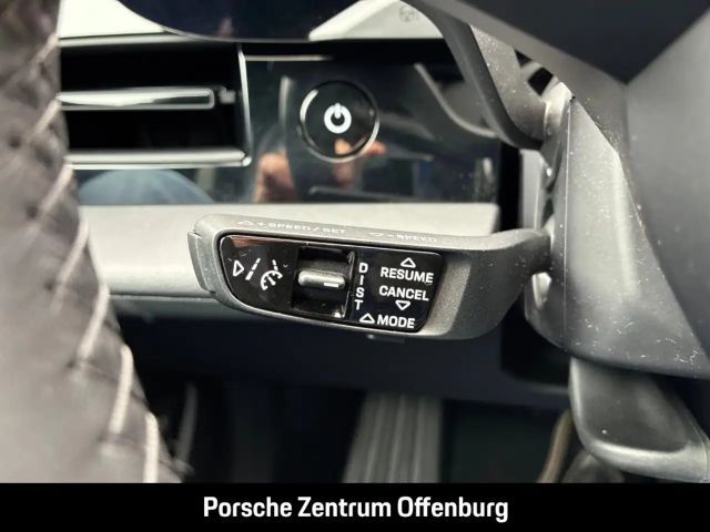 Porsche Taycan 4S Cross Turismo