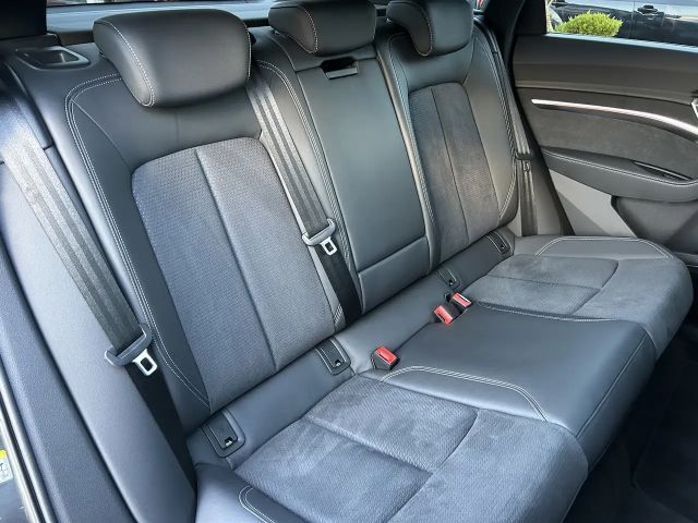 Audi e-tron 55 S-Line