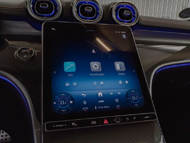 Mercedes-Benz C 200 AMG Line Sedan