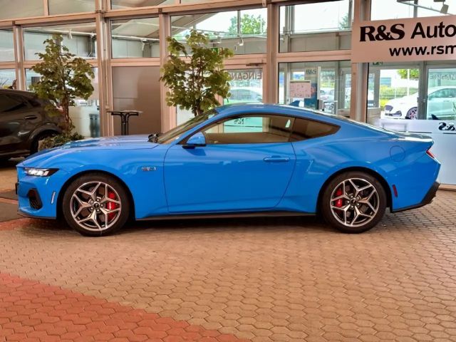 Ford Mustang Fastback GT 5.0 V8