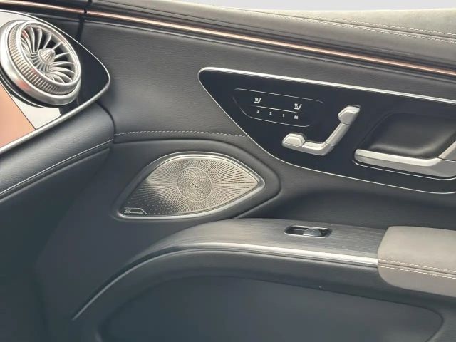 Mercedes-Benz EQS 450 Sedan