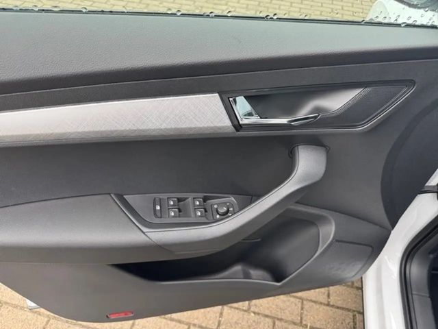 Skoda Karoq 1.5 TSI Tour