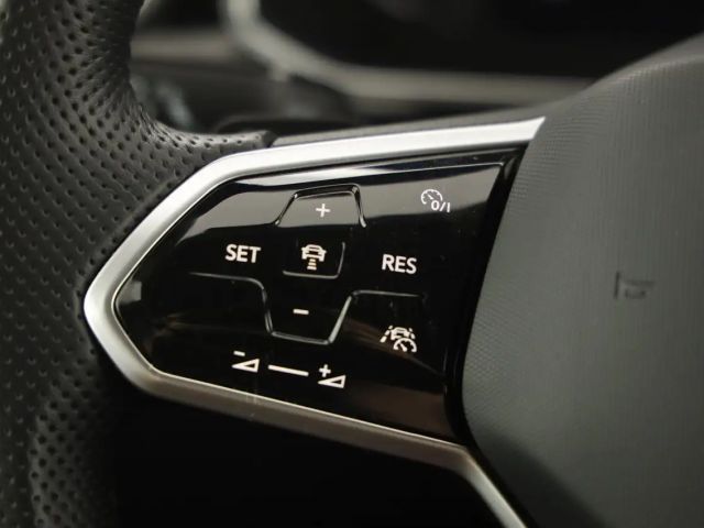 Volkswagen T-Roc DSG R-Line