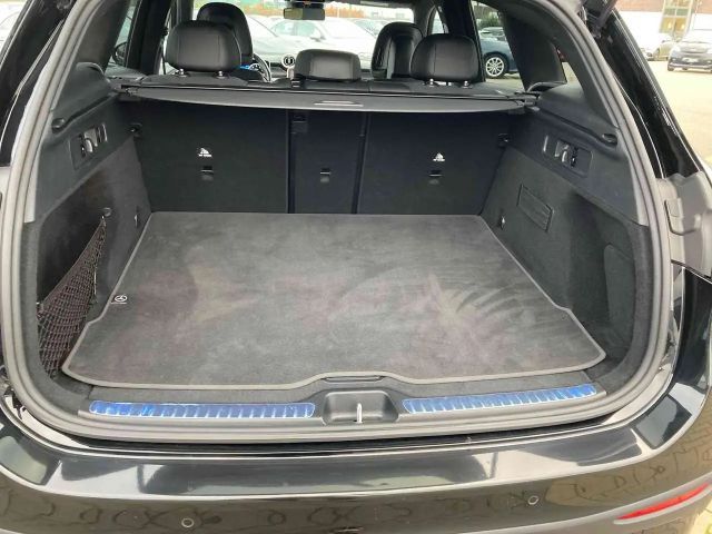 Mercedes-Benz GLC 300 4MATIC AMG Line