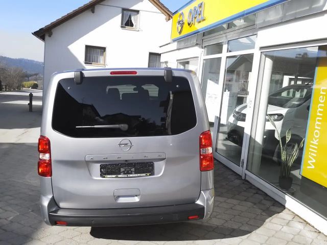 Opel Zafira Life Kombi 9-Sitzer