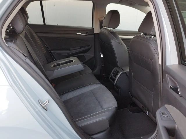 Volkswagen Golf Rabbit TSI