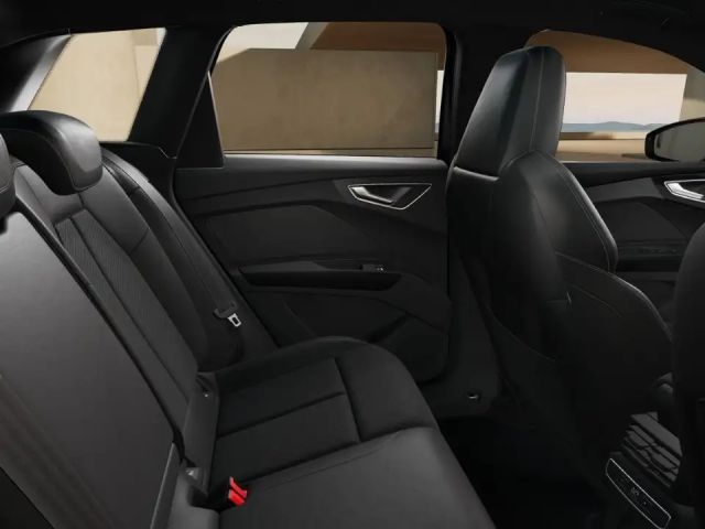 Audi Q4 e-tron S-Line