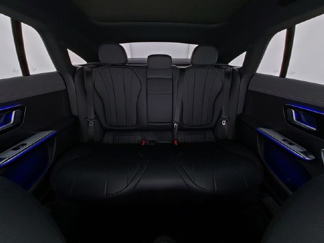 Mercedes-Benz EQE 350 4MATIC Sedan