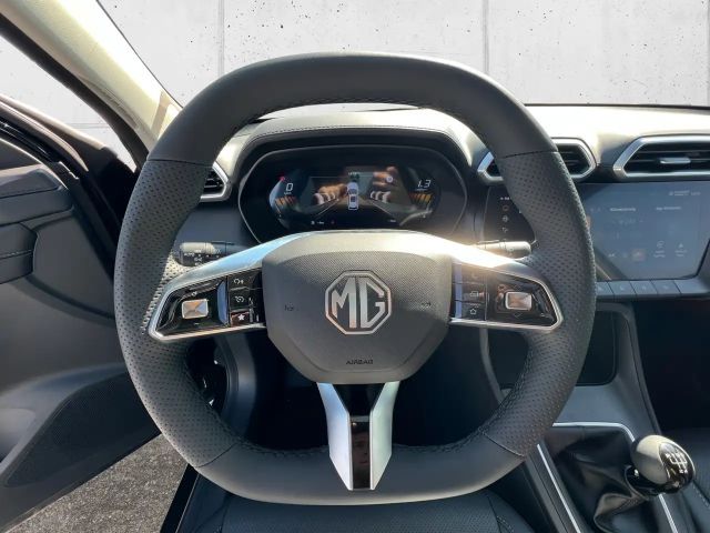 MG ZS Benzin+ Deluxe FWD 5tg.