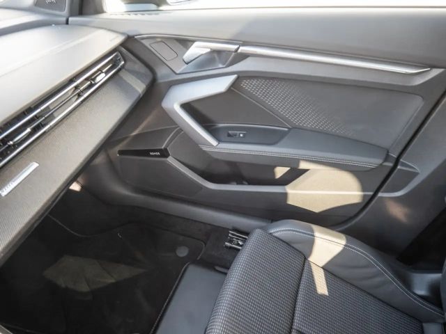 Audi A3 35 TFSI S-Line Sedan Sportback